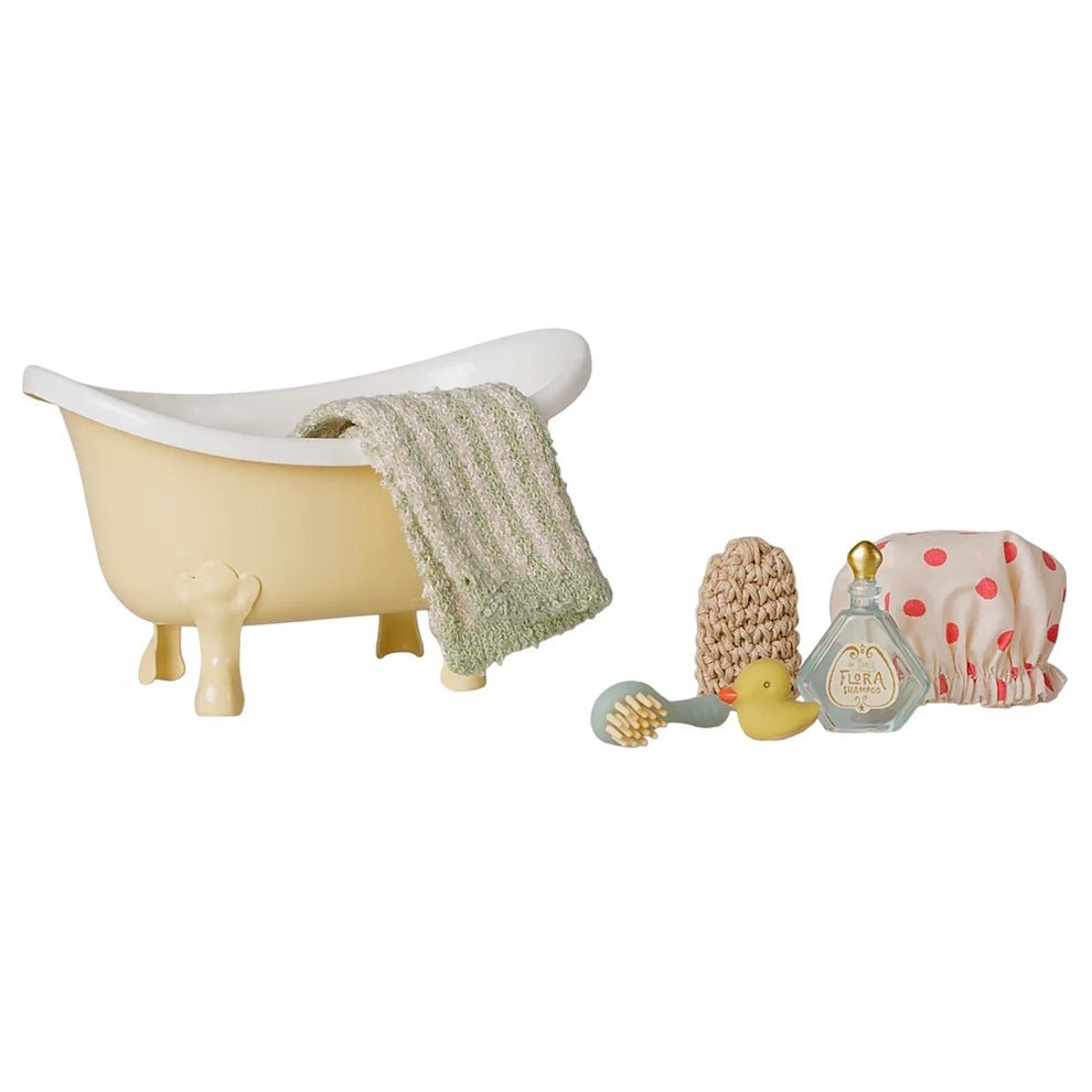 Maileg Bathtub Set Mouse Yellow - vendor-unknown - Honeybee Toys