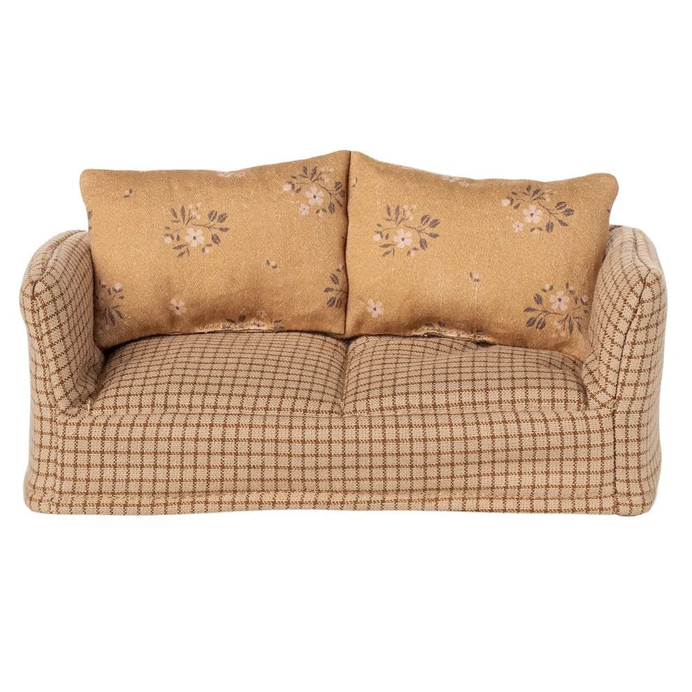 Maileg Couch Mouse Maple - vendor-unknown - Honeybee Toys
