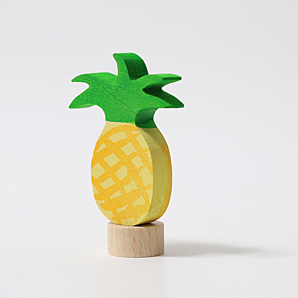 Grimm's Pineapple Decoration