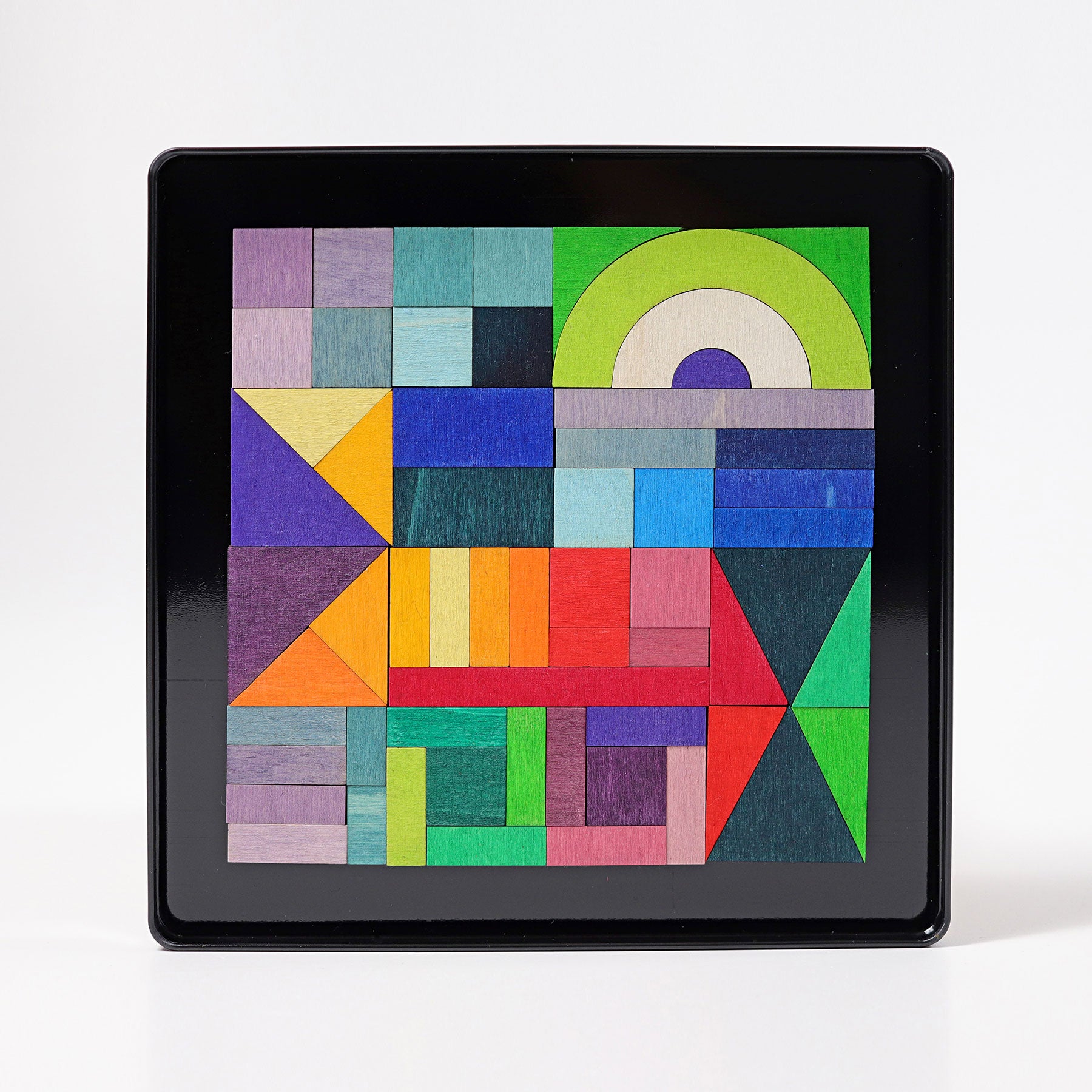 Grimm's Magnet Puzzle Geographical