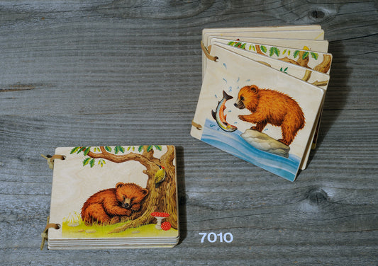 Atelier Fischer Wooden Book Bears