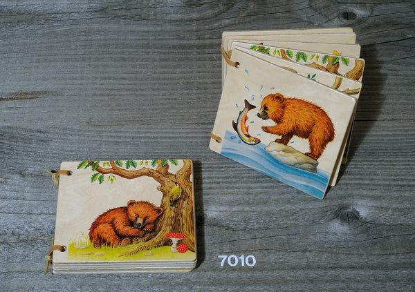 Atelier Fischer Wooden Book Bears