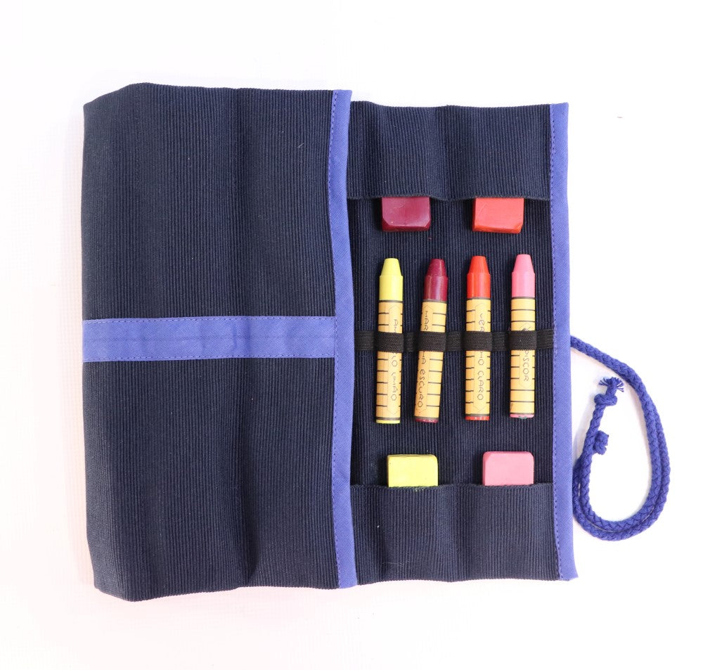 Sedulus crayon case for 16 stick and block crayons, unfilled blue.