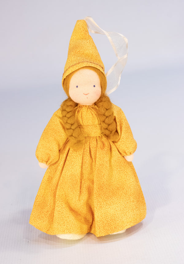 Evi Doll Lady in Waiting