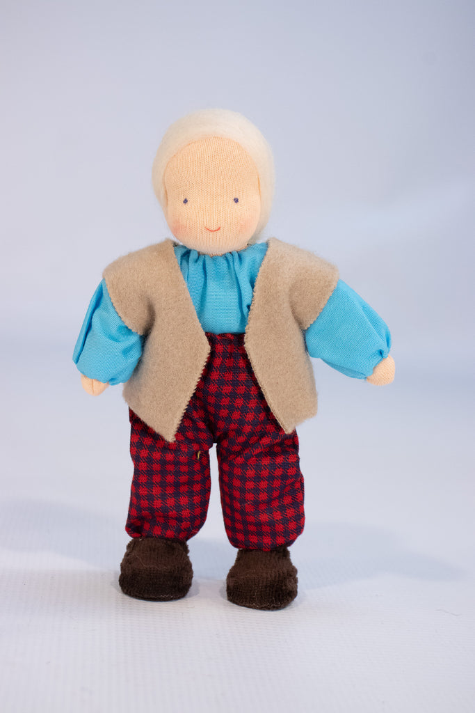Evi Doll Family with red hair