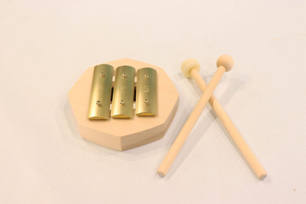 Auris Glockenspiel, 3 notes d-e-g