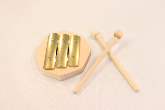 Auris Glockenspiel, 3 notes a-b-d