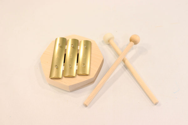 Auris Glockenspiel, 3 notes a-b-d