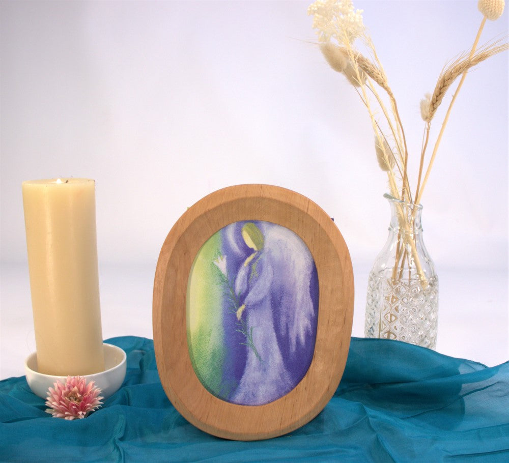 Artisan Hand Carved Wooden Postcard Frame A6 Oval