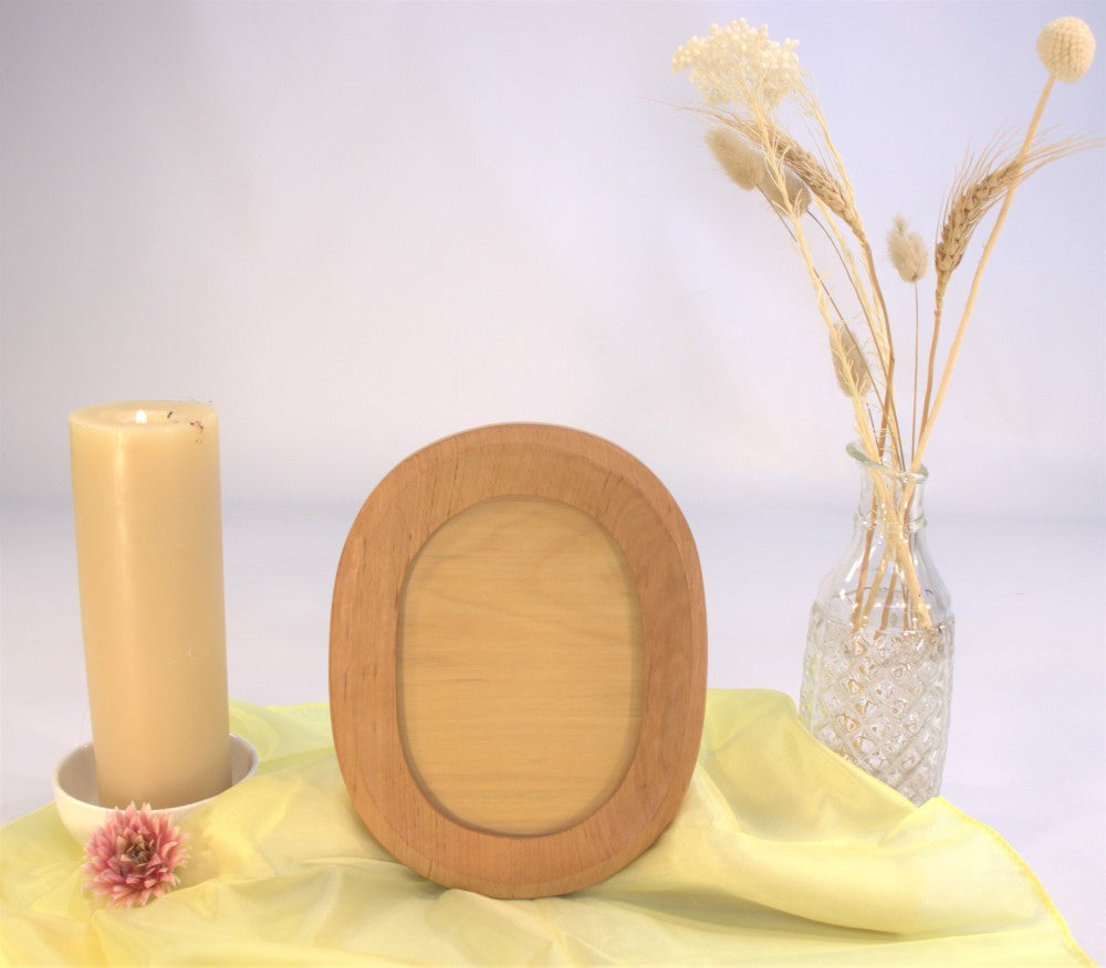 Artisan Hand Carved Wooden Postcard Frame A6 Oval