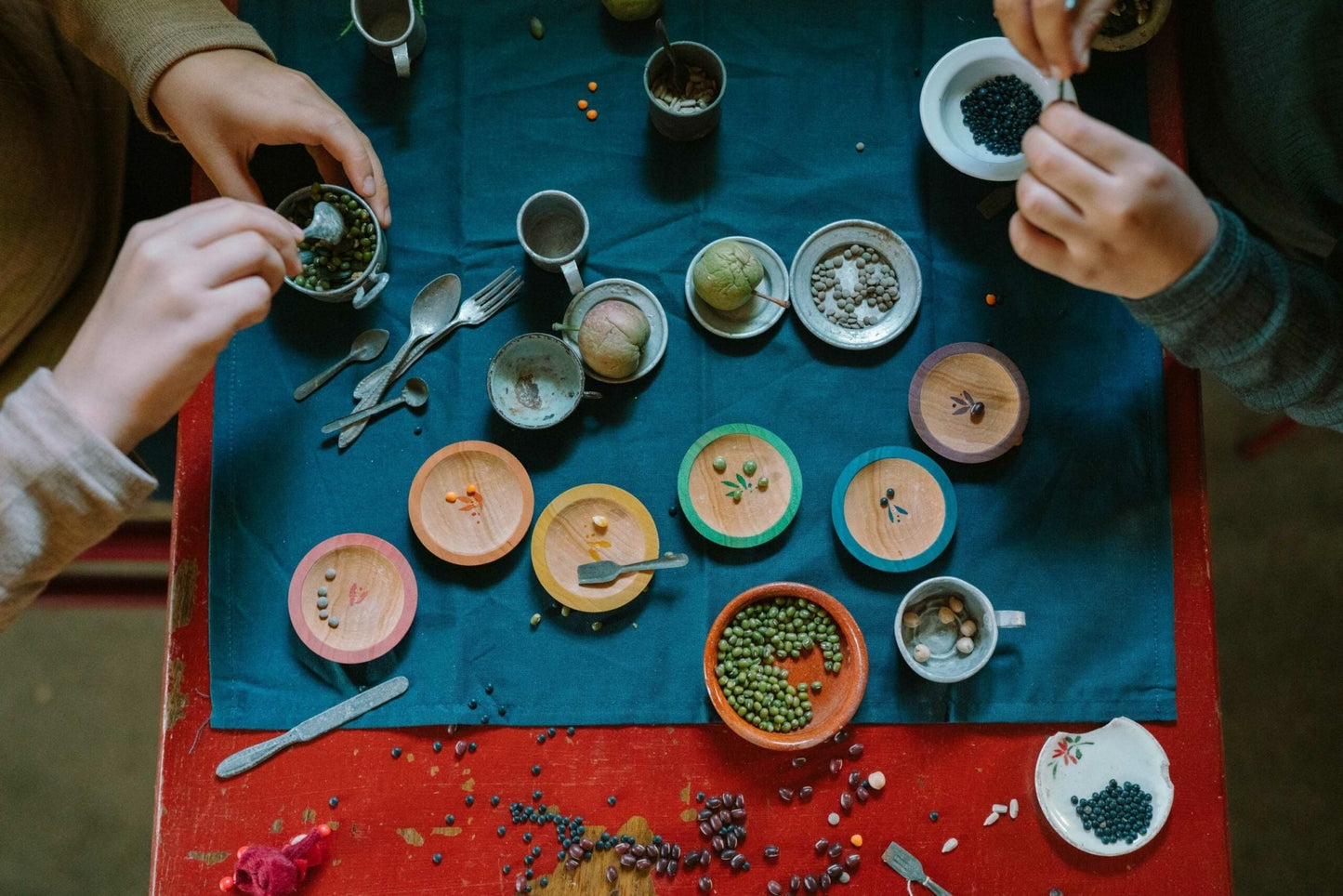 Grapat Dishes - vendor-unknown - Honeybee Toys