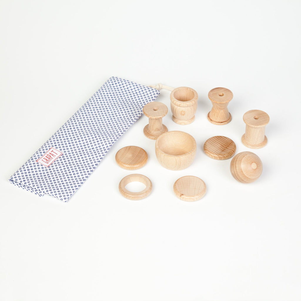 Grapat Treasure Basket Natural, 10 Elements - vendor-unknown - Honeybee Toys