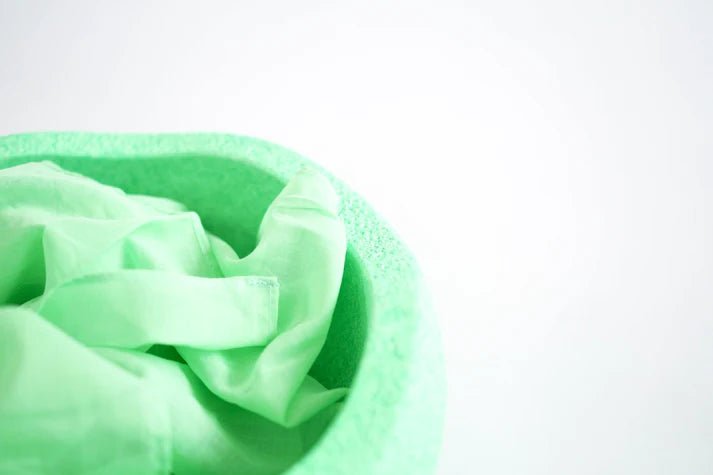 Laura's Play Cotton Summer Green 90 x 90 cm - vendor-unknown - Honeybee Toys