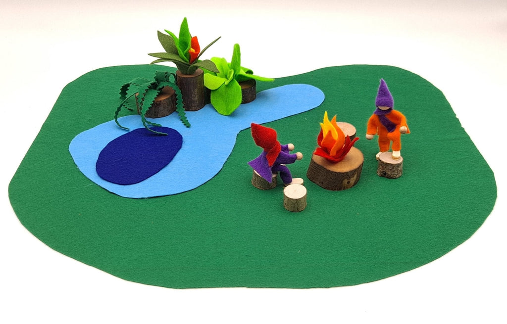 Magic Wood Forest Green: Green, Pond, Fireplace, 3 Plants - vendor-unknown - Honeybee Toys