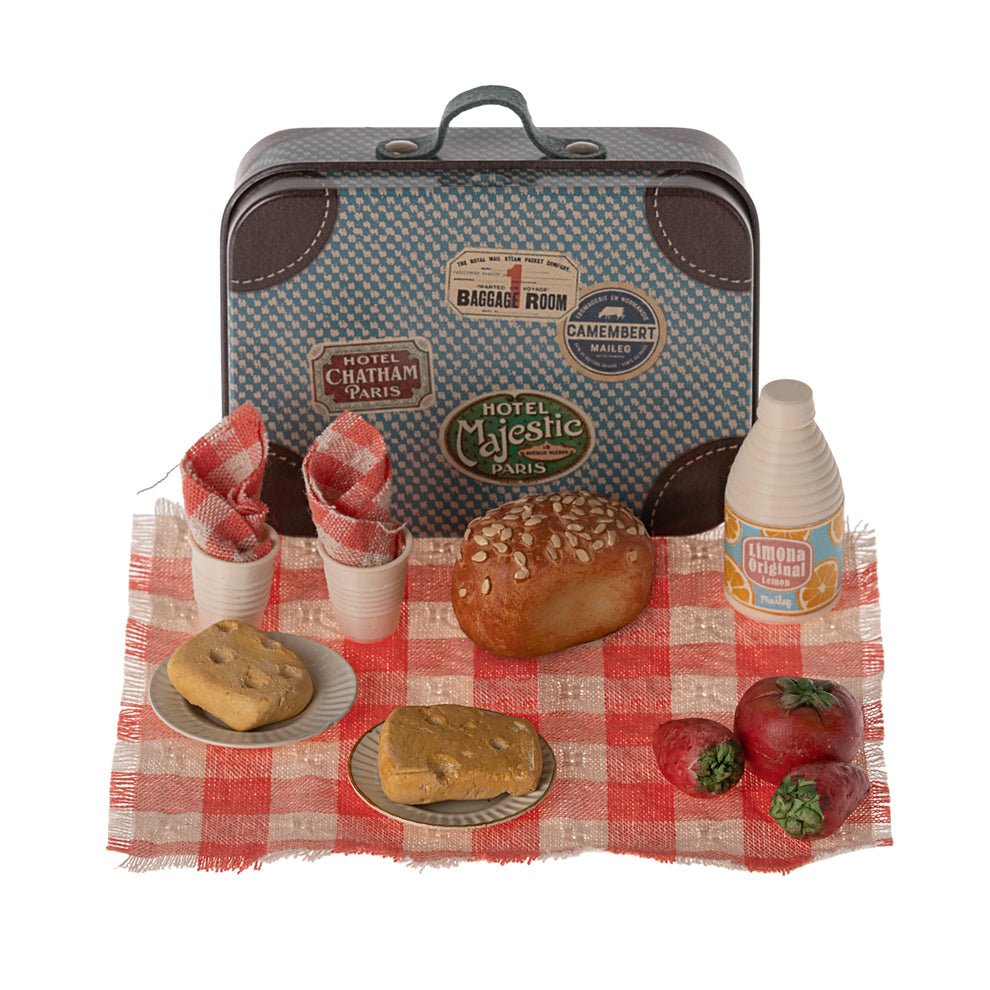 Maileg Picnic Set 2024 - vendor-unknown - Honeybee Toys