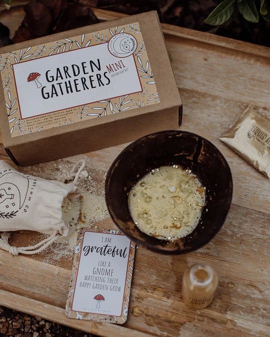 Mini Garden Gathers Playful Potion Kit - vendor-unknown - Honeybee Toys