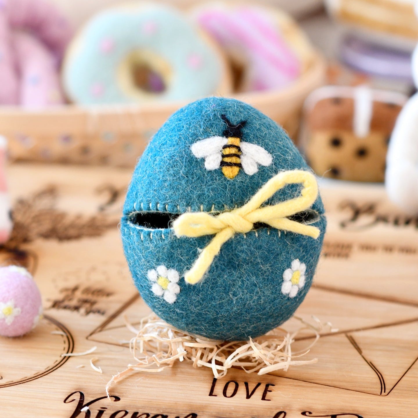 Tara Treasures Felt Egg Cover-Blue with Bee Motif - vendor-unknown - Honeybee Toys