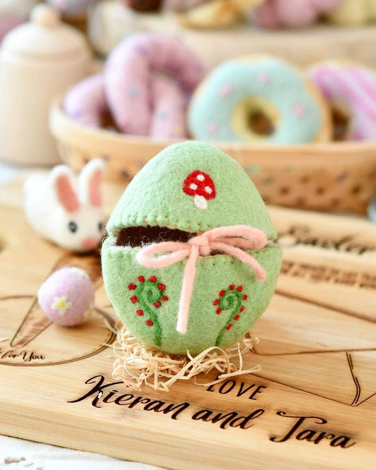 Tara Treasures Felt Egg Cover Green with Mushroom - vendor-unknown - Honeybee Toys