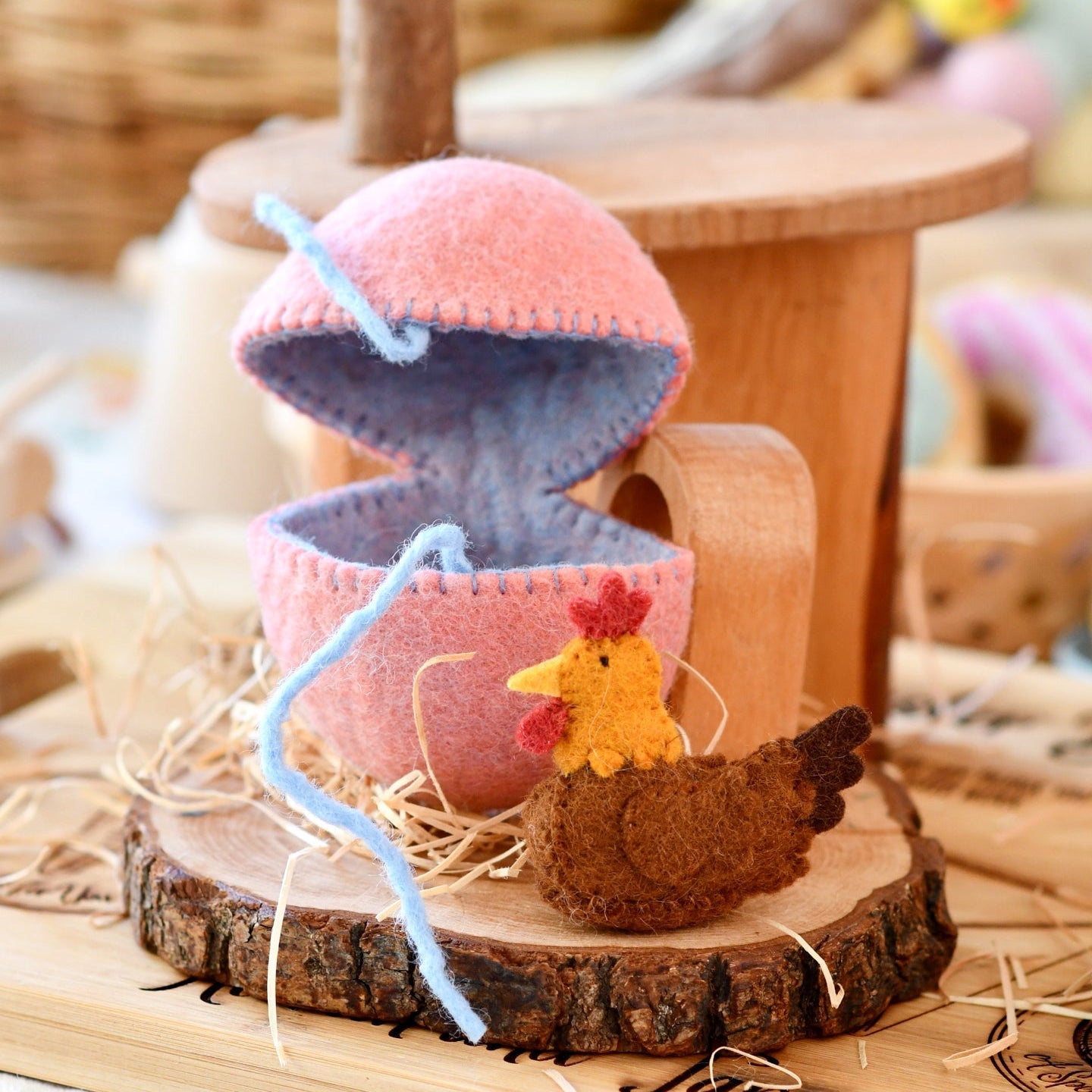 Tara Treasures Felt Surprise Egg with Hen Inside - vendor-unknown - Honeybee Toys
