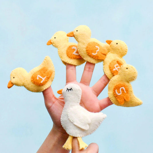 Tara Treasures Finger Puppets Five Little Ducks - vendor-unknown - Honeybee Toys