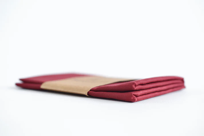 Laura's Play Cotton Burgundy Red 50 x 50 cm 3 Laura's Play Cotton Burgundy Red 50 x 50 cm - Image 3